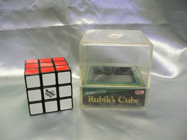 007_Rubik's_Cube_case