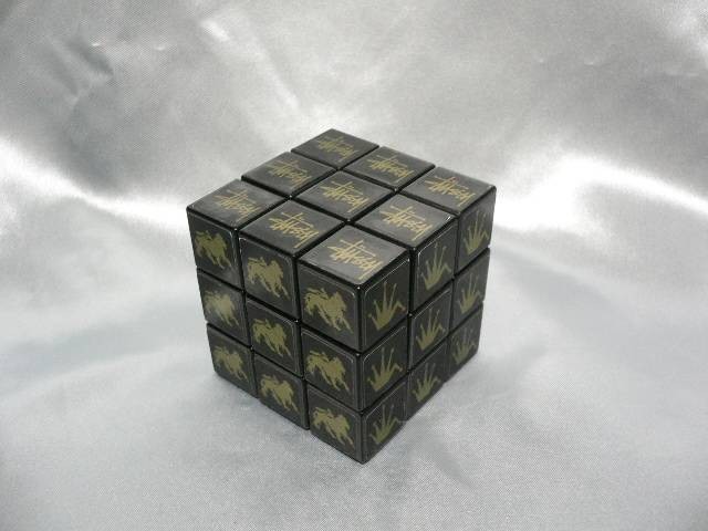 057_Stussy_Cube